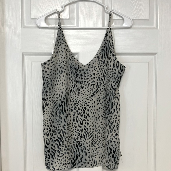 Shinestar Tops - Shinestar Size XL Animal Print Top. Like new.